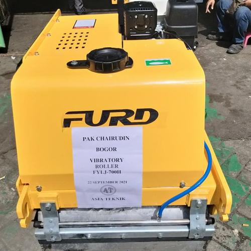 Mesin Double roller 2 ton FYLJ700