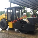 tandem roller 8 ton. 8000kg engine cummins