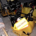 stamper kodok diesel / plate compactor with water tank