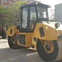 vibratory roller