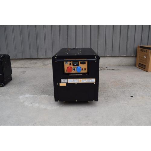 Genset Silent Diesel 5000 watt Champion Power Generator CEM8000s