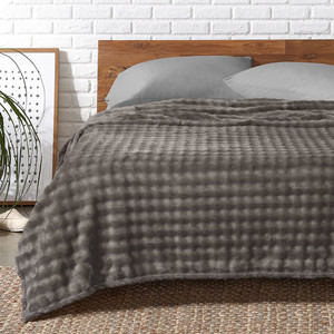 Informa 240X220 Selimut Polyester Willow - Abu-Abu Cinder Blanket Kain Penghangat Tubuh Aksesoris Tempat Tidur Bedroom Accessories Perlengkapan Kamar Tidur