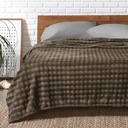 Informa 240X220 Selimut Polyester Willow - Cokelat Walnut Blanket Kain Penghangat Tubuh Aksesoris Tempat Tidur Bedroom Accessories Perlengkapan Kamar Tidur