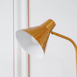 Informa French Lampu Lantai - Bronze Standing Floor Light Lampu Tiang Dekorasi Lampu Berdiri