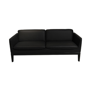 Informa Sieben Keegan Sofa Kulit 3 Seater - Hitam Organizer Serbaguna Tempat Simpan Barang Multifungsi Rak Storage Perlengkapan Rumah Tangga