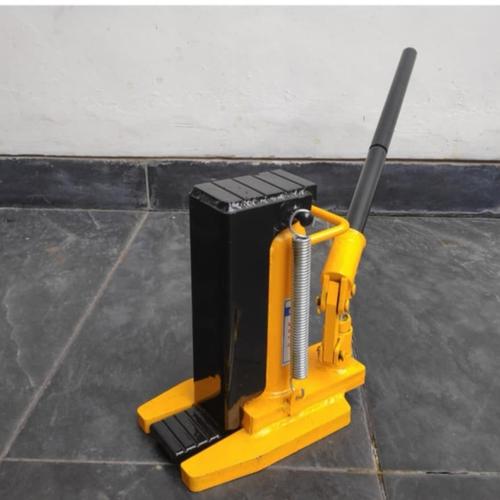 dongkrak sepatu 5 ton