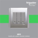 Schneider Electric Neo Saklar Lampu 3 Gang 2 Arah - E3033V2_EBGS_G3