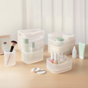 [EZO.0802808] AZKO Stora Kotak Penyimpanan Frosted Kotak Serbaguna Plastik Wadah Simpan Storage Box Dengan Handle Boks Organizer - S