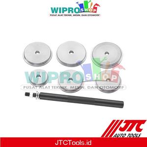 [EZM.1104023] JTC 5574-TRUCK BEARING RACE & OIL SEAL -