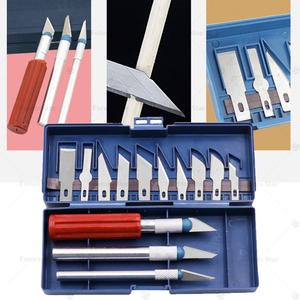 [EZM.3700054] 13 in 1 Pisau Ukir Seni Hobby Cutter Metal Handle Exacto Knife Blades Set 8/14 isi Kit SK5 Carbon Steel Precision Carving for Art, Craft, Hobby, Scrapbooking, Stencil,Sharp Precise Cutting Pisau Bonsai Sayat Ukir