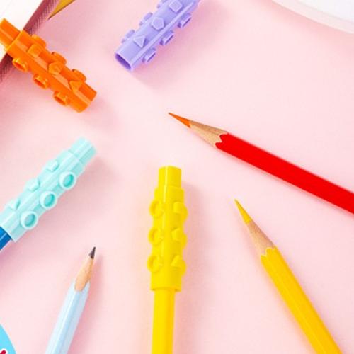 [EZO.7000213] Deli Pegangan Pensil / Pencil Grip 4 PCS 69361