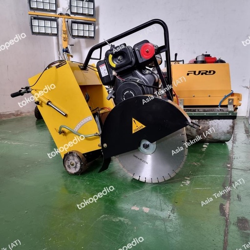 [EZM.1391357] mesin potong aspal diesel 20 inch heavy duty.. concrete cutter diesel