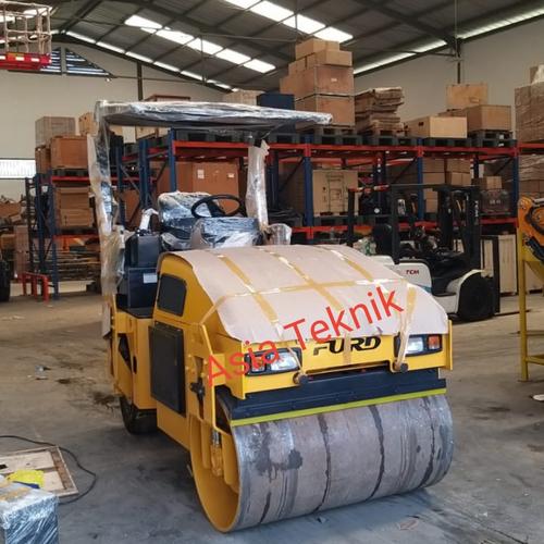 [EZM.1391726] Combination roller 3 ton FYL203P