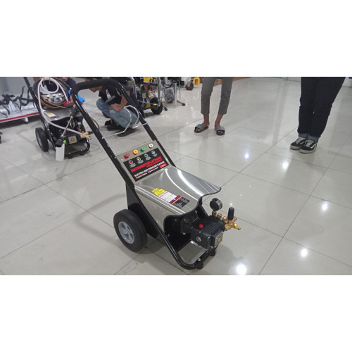 [EZM.0700241] MESIN STEAM SERBAGUNA HIGH PRESSURE CLEANER ELEKTRIK