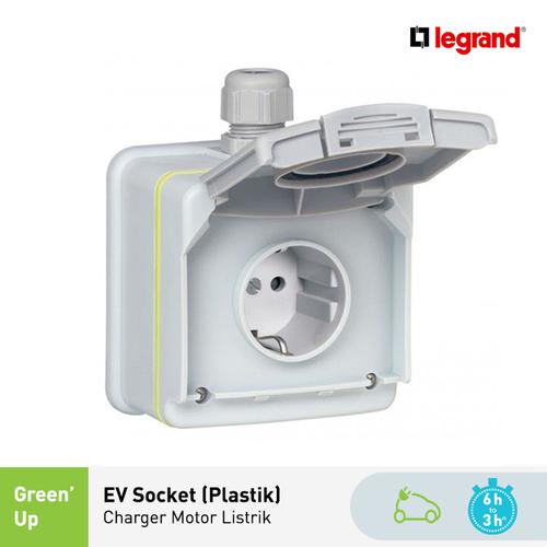 [EZM.7200105] Legrand Stop Kontak Charger Mobil Motor Listrik - Plastic