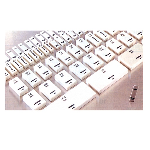 [MT0003517] GAUGE BLOCK STEEL 300MM 0 611683-021
