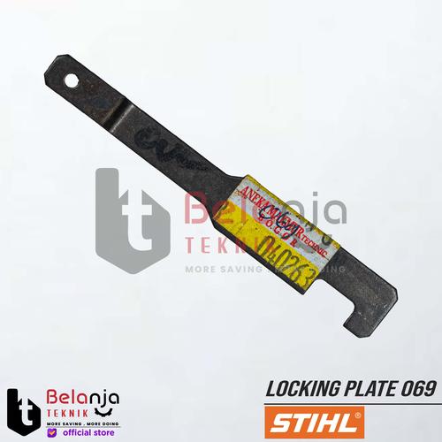 [EZM.3502614] STIHL Locking Plate 069 Plat Boring Sparepart Mesin Chainsaw 069 Ori