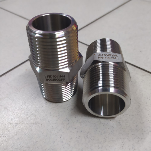 [EZM.9502715] Double Nepel Hex Nipple 304 1 Inch Stainless Steel 304L NPT Class 3000