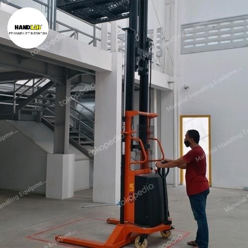 [EZO.1400081] best seller semi electric hand stacker 1.5 ton x 4 meter