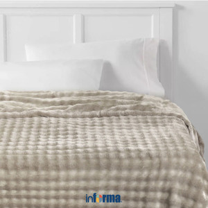 [EZO.0602072] Informa 150X200 cm Selimut Polyester Willow - Cokelat Taupe Blanket Kain Penghangat Tubuh Aksesoris Tempat Tidur Bedroom Accessories Perlengkapan Kamar Tidur