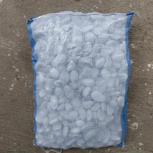 Batu Koral Putih, uk. sedang (1 Karung : -/+10 kg) 